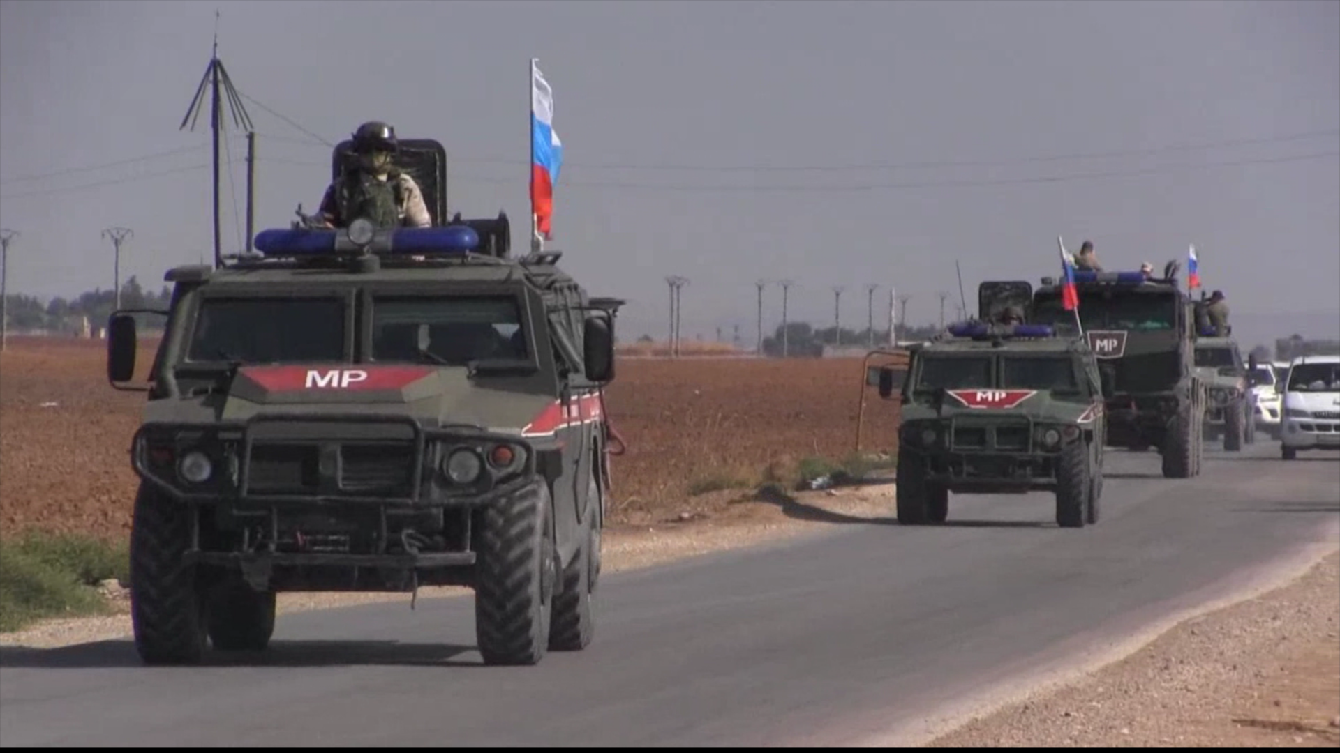 Rûsya alîkariyên locistî dişîne baregehên xwe li Ên Îsa û Minbicê